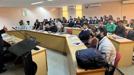 Orientation of youth towards cooperatives during trainings at NCUI in May 2024